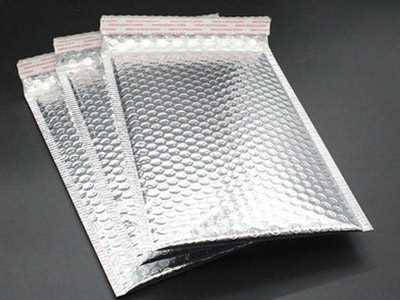 河北珠光膜牛皮纸气泡袋价格